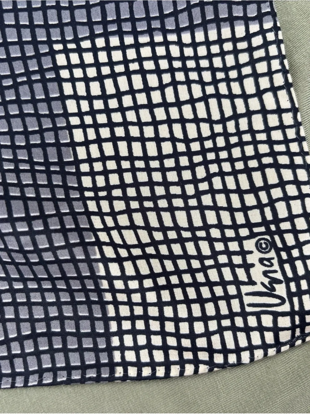 Veresa by Vera scarf - 21” scarf